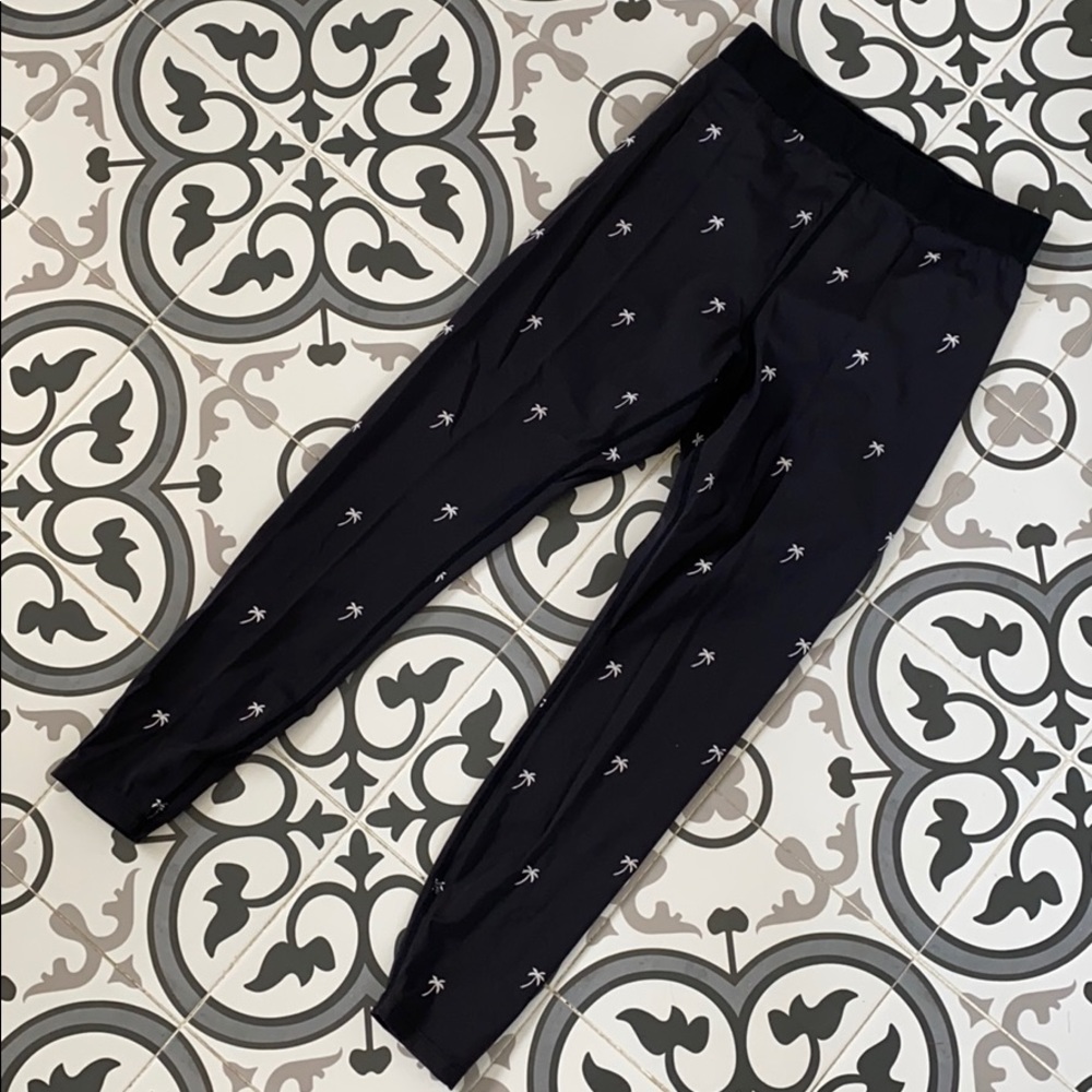 Alala x Barry’s legging
